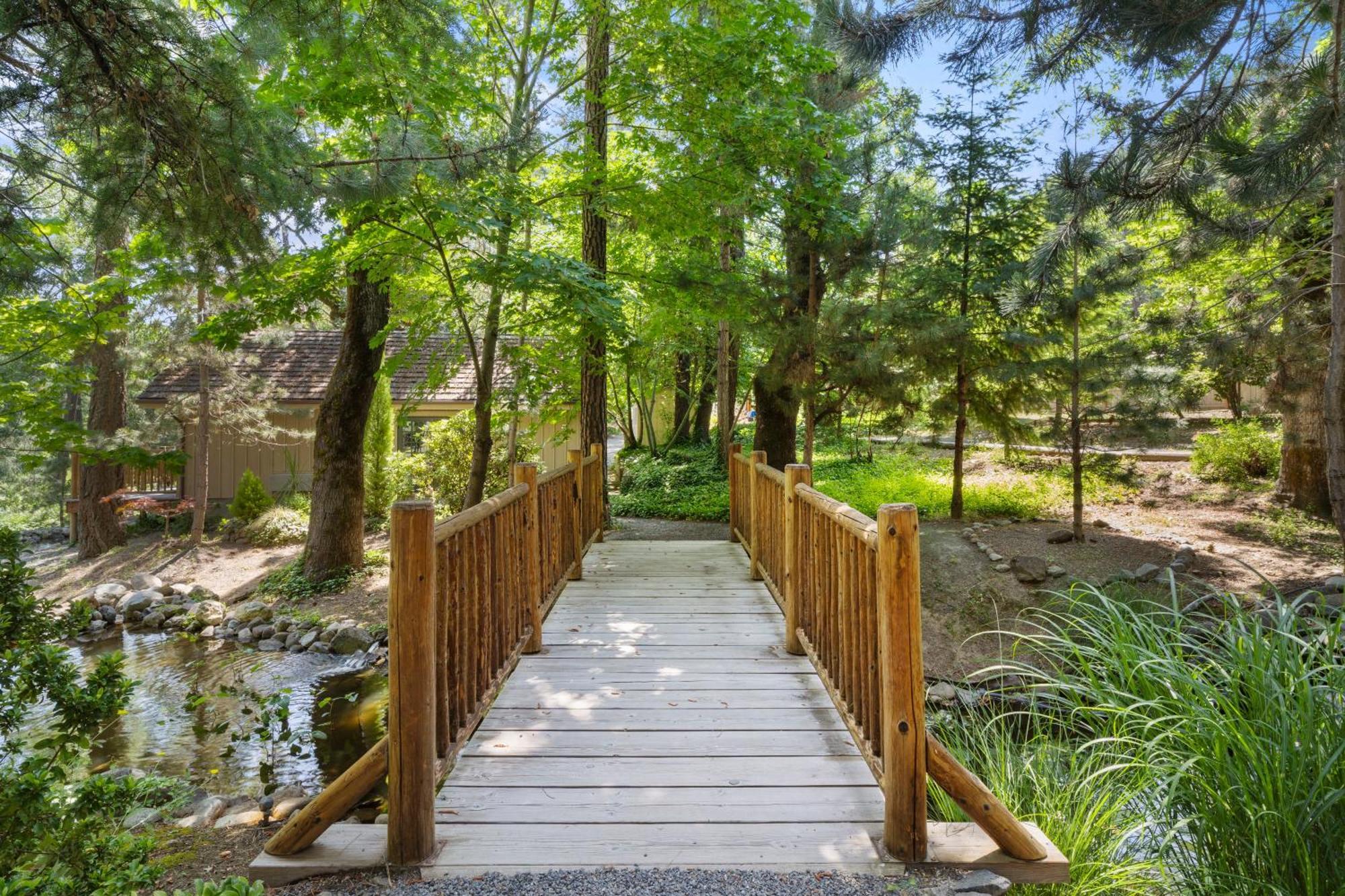 Weasku Inn Grants Pass Ngoại thất bức ảnh