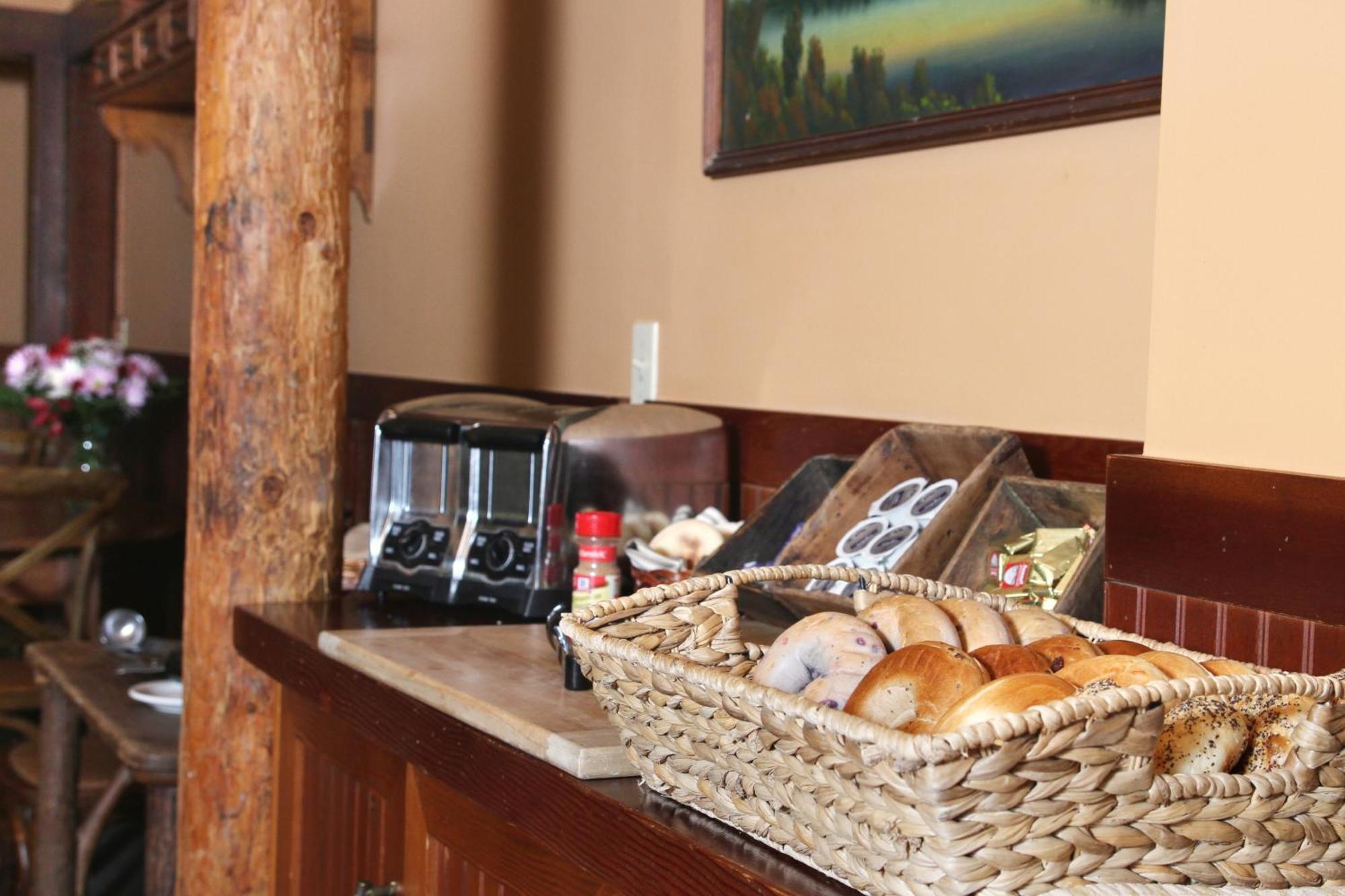 Weasku Inn Grants Pass Ngoại thất bức ảnh